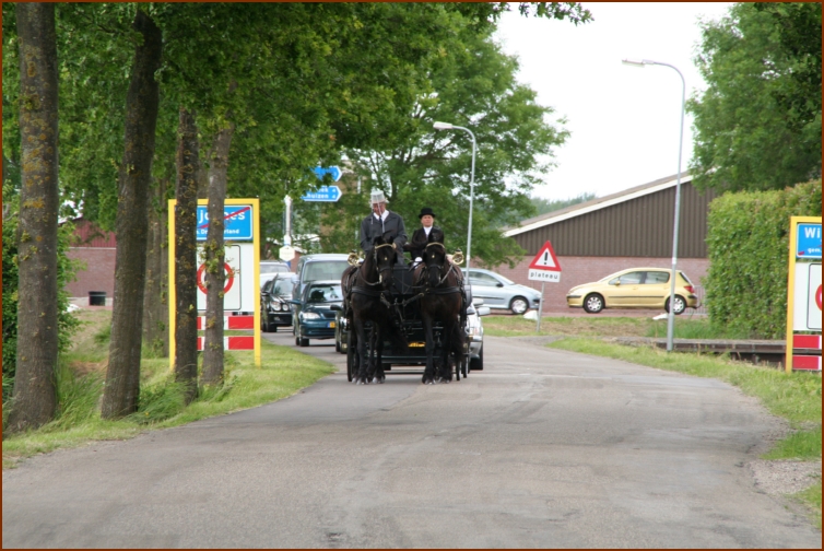 935 Willy & Gerard 106 Met de Koets